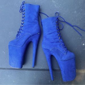 Pleaser blue suede boots 9” flamingo size 6